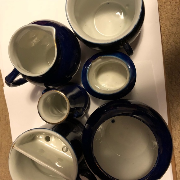 VINTAGE ROYAL BLUE MEDALLION CAMEO PORCELAIN - Picture 6 of 7